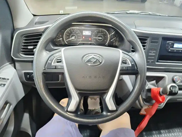 Maxus Xintu V80 — Фото автомобиля 10