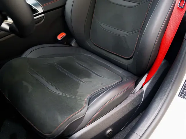 Mercedes-Benz C-Class AMG — Фото автомобиля 11