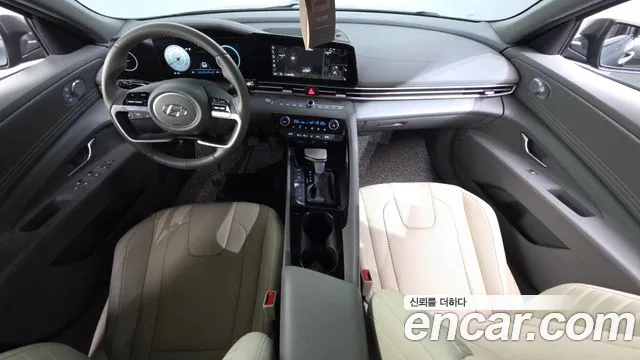 Hyundai Avante CN7 — Фото автомобиля 7