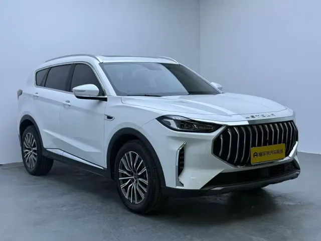 Jetour X70 Plus — Фото автомобиля 3