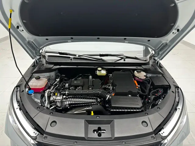 BYD Qin L — Фото автомобиля 13