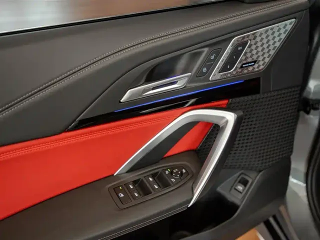 BMW X1 — Фото автомобиля 12