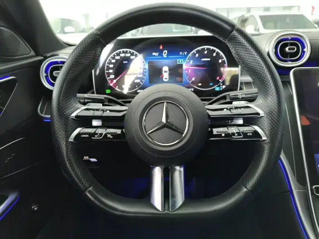 Mercedes-Benz C-Class — Фото автомобиля 10