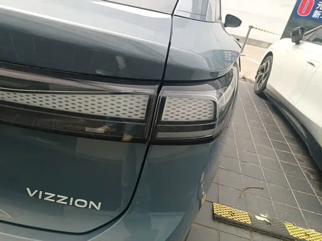 Volkswagen ID.7 Vizzion — Фото автомобиля 7