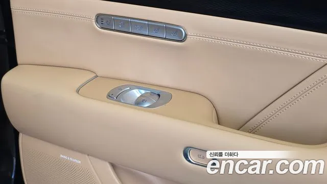 Genesis G90 RS4 — Фото автомобиля 30