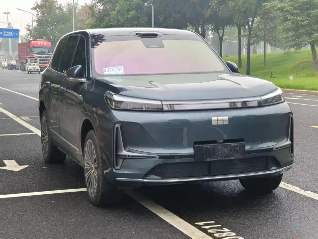 Geely Galaxy M9 — Фото автомобиля 3