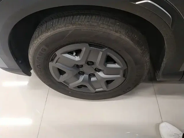 BYD Yuan UP — Фото автомобиля 22
