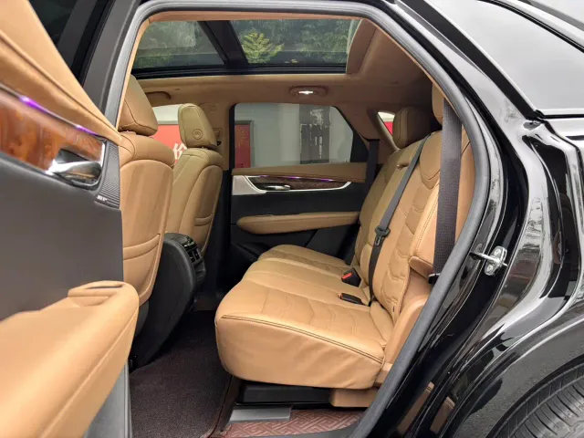 Cadillac XT5 — Фото автомобиля 6