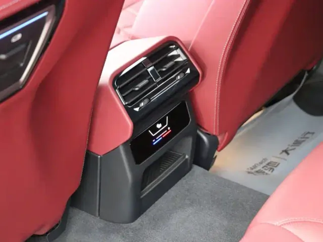 BMW 5 Series — Фото автомобиля 21