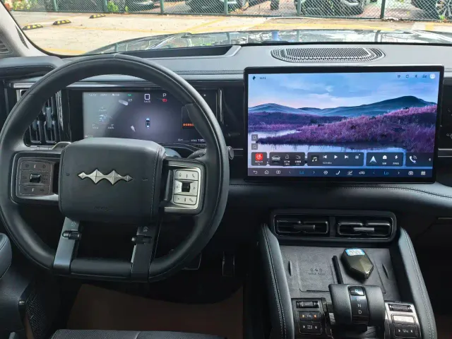 BYD FangChengBao Leopard 5 — Фото автомобиля 6