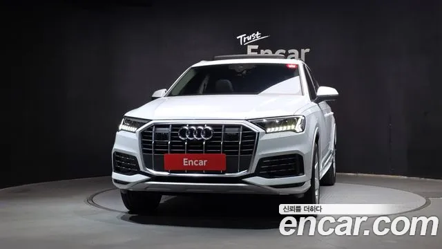 Audi Q7 4M — Фото автомобиля 3