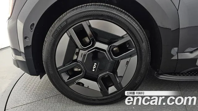 Kia EV9 — Фото автомобиля 5