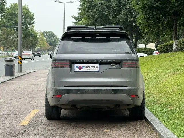 Land Rover Discovery — Фото автомобиля 5
