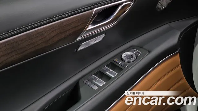 Genesis GV80 — Фото автомобиля 16