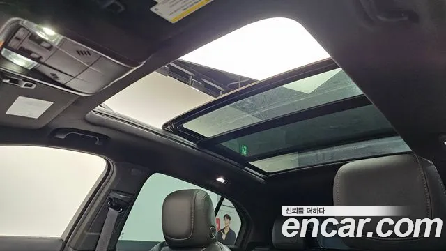 Cadillac XT4 2.0 Sport AWD — Фото автомобиля 18