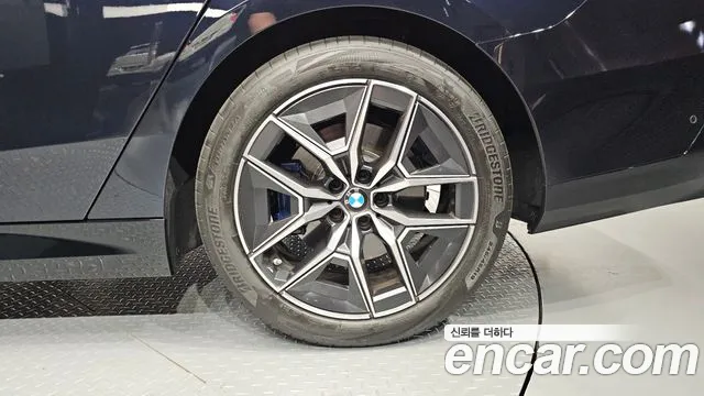 BMW 5-Series 5 серия (G60) 523d xDrive M Sport — Фото автомобиля 18