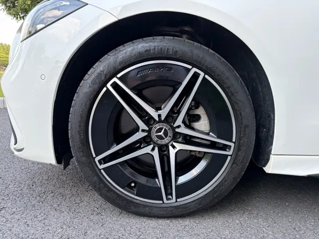 Mercedes-Benz C-Class — Фото автомобиля 20