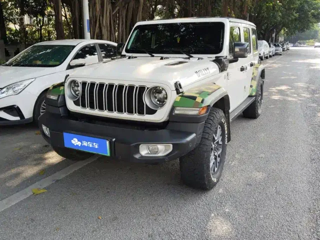 Фотография автомобиля — Jeep Wrangler 4xe