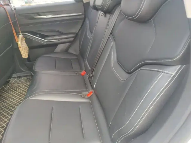 Haval Haval H6 2021 3rd Generation 1.5T Auto 2WD Max — Фото автомобиля 13