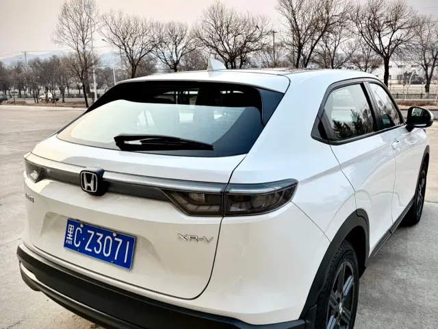 Honda XR-V — Фото автомобиля 6