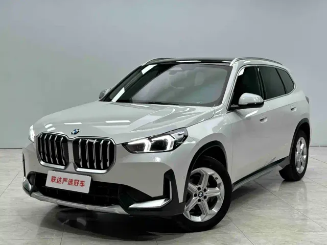 BMW X1 — Фото автомобиля 2
