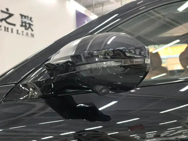 Dongfeng eπ 008 — Фото автомобиля 16