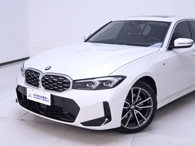 BMW 3 Series — Фото автомобиля 3