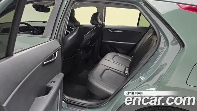 Kia Niro The All New Niro — Фото автомобиля 12