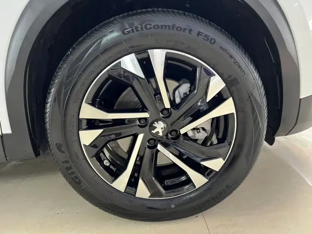 Peugeot 2008 — Фото автомобиля 20