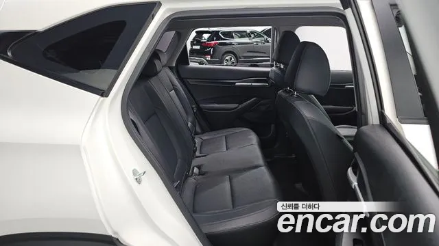 Kia Seltos — Фото автомобиля 11