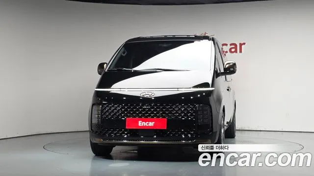 Hyundai Staria — Фото автомобиля 2