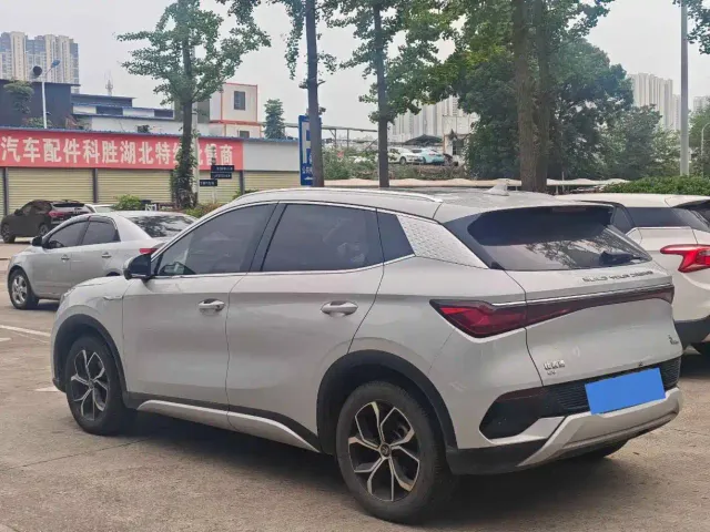 BYD Yuan PLUS — Фото автомобиля 7