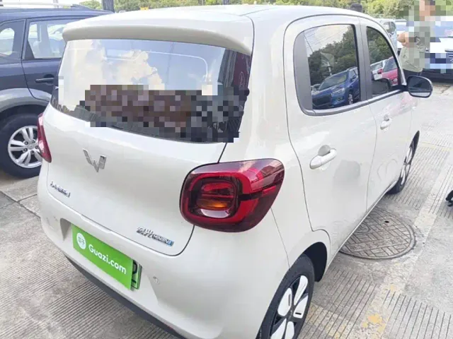 Wuling Hongguang Mini EV — Фото автомобиля 6