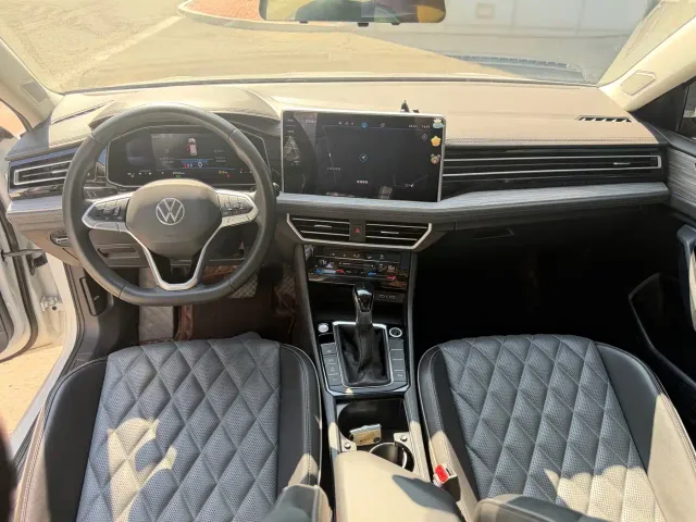Volkswagen Sagitar — Фото автомобиля 11