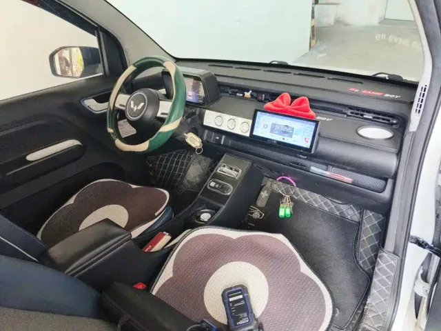 Wuling Motors Hongguang MINIEV 2022 GAMEBOY 200km Play Edition LFP — Фото автомобиля 12