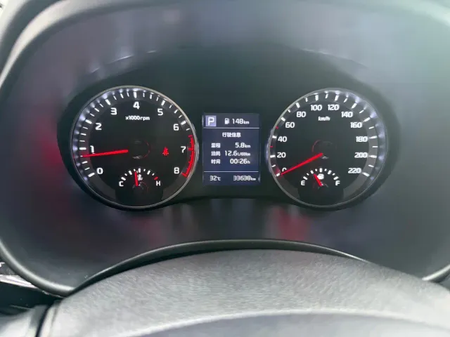 Kia KX1 — Фото автомобиля 16