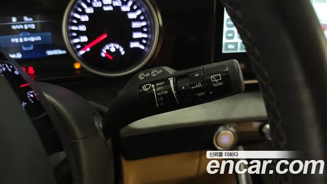 Kia Carnival 4th Gen — Фото автомобиля 18