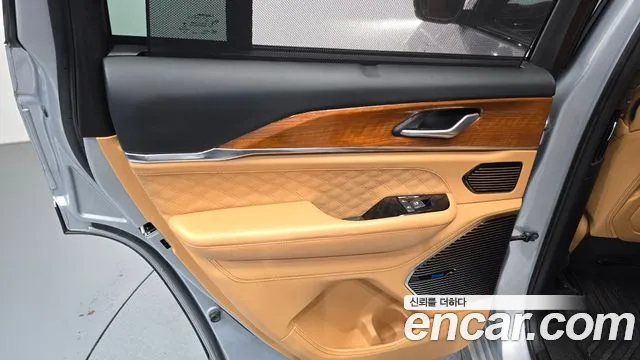 Jeep Cherokee — Фото автомобиля 22