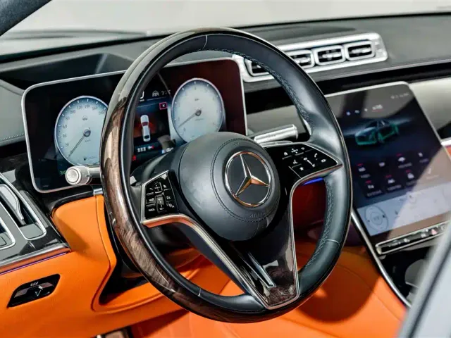 Mercedes-Benz Maybach S-Class — Фото автомобиля 12