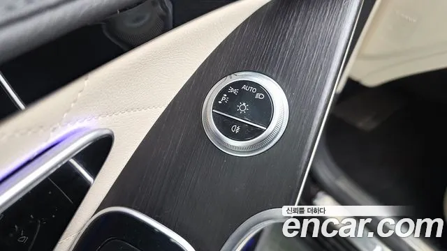 Mercedes-Benz S-Class — Фото автомобиля 25