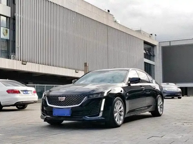Фотография автомобиля — Cadillac CT5