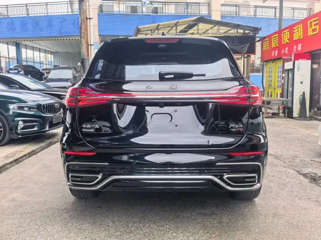 Hongqi HS5 — Фото автомобиля 5