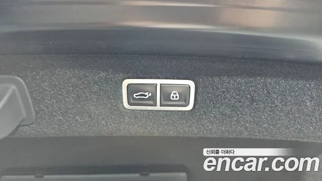 Genesis G90 Бензин 3.5 турбо AWD — Фото автомобиля 27