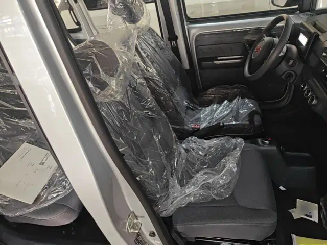 Wuling Zhiguang NEV — Фото автомобиля 24