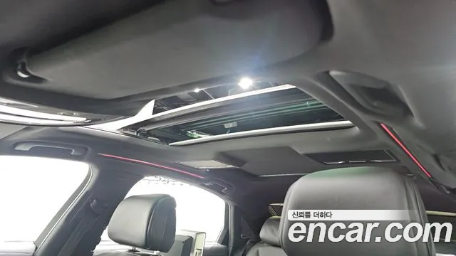 Audi A8 55 TFSI quattro Premium LWB — Фото автомобиля 18
