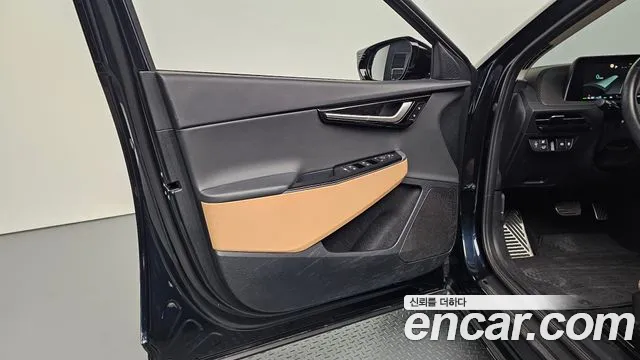 Kia EV6 — Фото автомобиля 13