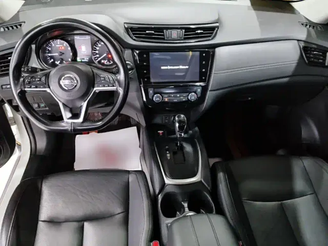 Nissan X-Trail — Фото автомобиля 9