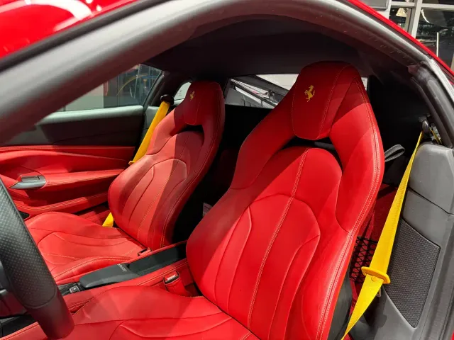 Ferrari F8 — Фото автомобиля 7