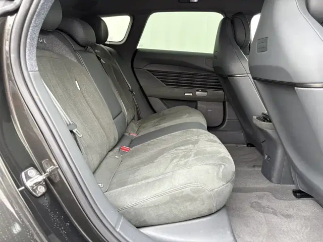 Audi E5 Sportback — Фото автомобиля 13