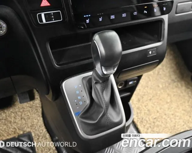 Hyundai Staria — Фото автомобиля 9